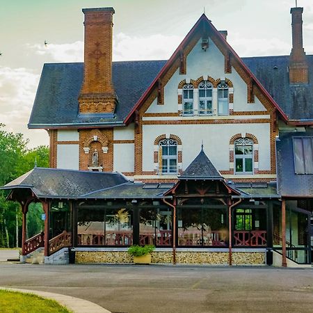 Hotel-Restaurant Domaine De La Grande Garenne Neuvy-sur-Barangeon Dış mekan fotoğraf